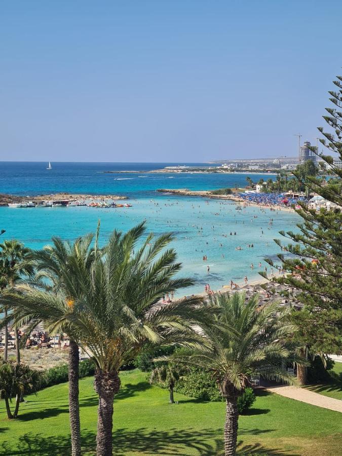 Nissi Golden Sands Sea View 2 Bedroom Apartment Ayía Nápa Extérieur photo